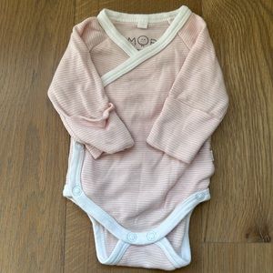 Baby Mori matching onesie and pants set. Size Newborn.